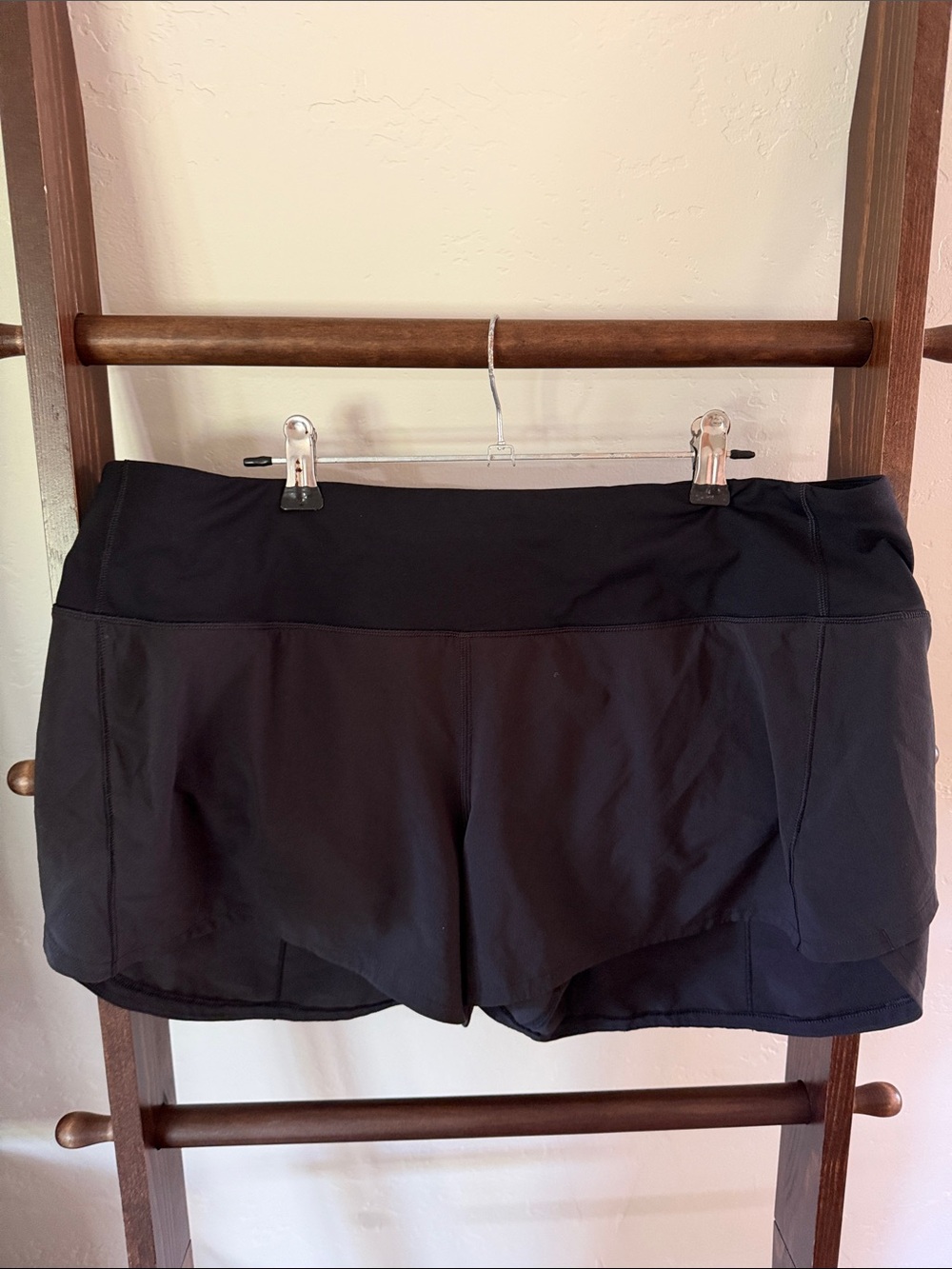 lululemon athletica Black Women's Run Shorts with Wide Waistband